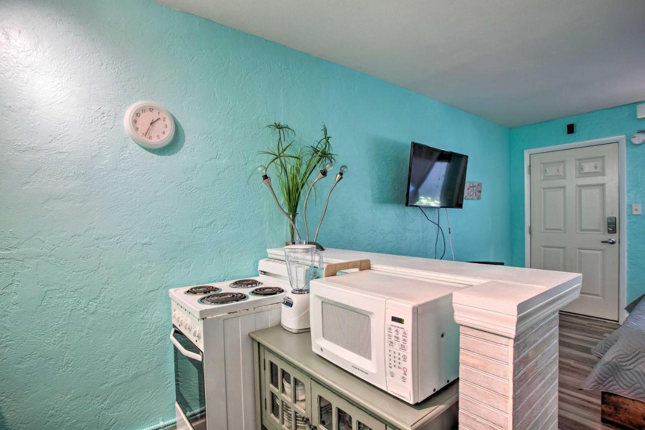 Tropical Pass-A-Grille Gem With Direct Beach Access! St. Pete Beach Exterior foto